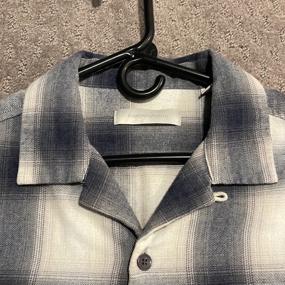 Camp Shirt • Standard/Cloth - Picture 2 of 9